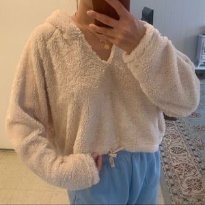 Urban Outfitters Vneck fuzzy cropped hoodie